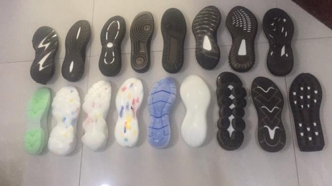 6 sapata giratória Outsole da máquina da injeção da única cor TPU das estações única que faz a máquina
